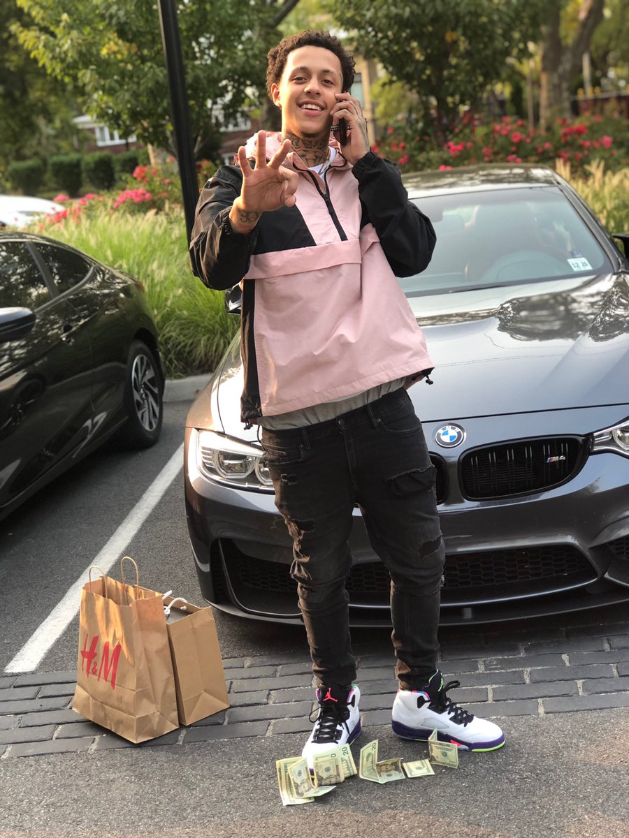Xpaidinfull3x's tweet photo. Stay Humble 💫 Keep Praying 🙏🏽
#ABH4LIFE #LLACEBABY #UPNOW🎶 #NEWMUSICOTW https://t.co/ZrMnaOJpxp