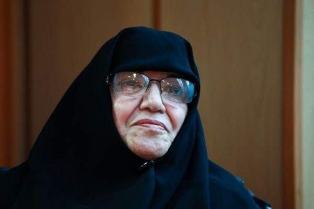 2. Women have tried to run for president in  #Iran before, but have never been approved by the Guardian Council (though their gender has never been cited as a reason). The late prominent women's rights activist Azam Taleghani tried to run many times & break the taboo.