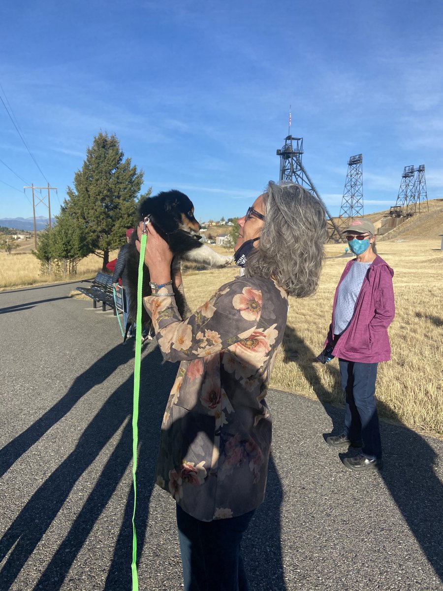 WilliamsForMT's tweet photo. Beautiful view this morning in Butte! Loved meeting great people and this little pup 🐶#SolutionsTour #mtal #mtpol https://t.co/cFBQcri2JS