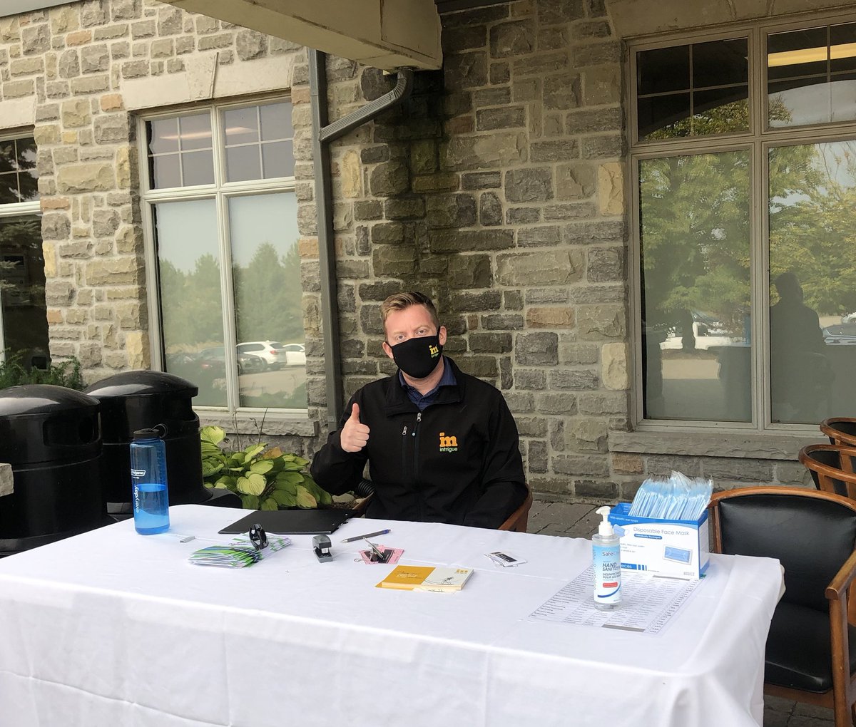 imintriguemedia's tweet image. if you see the awesome @IMMarkMorrison volunteering at @RebelCreek for the @RenoMarkWRHBA golf tournament say hello and give him a 👍