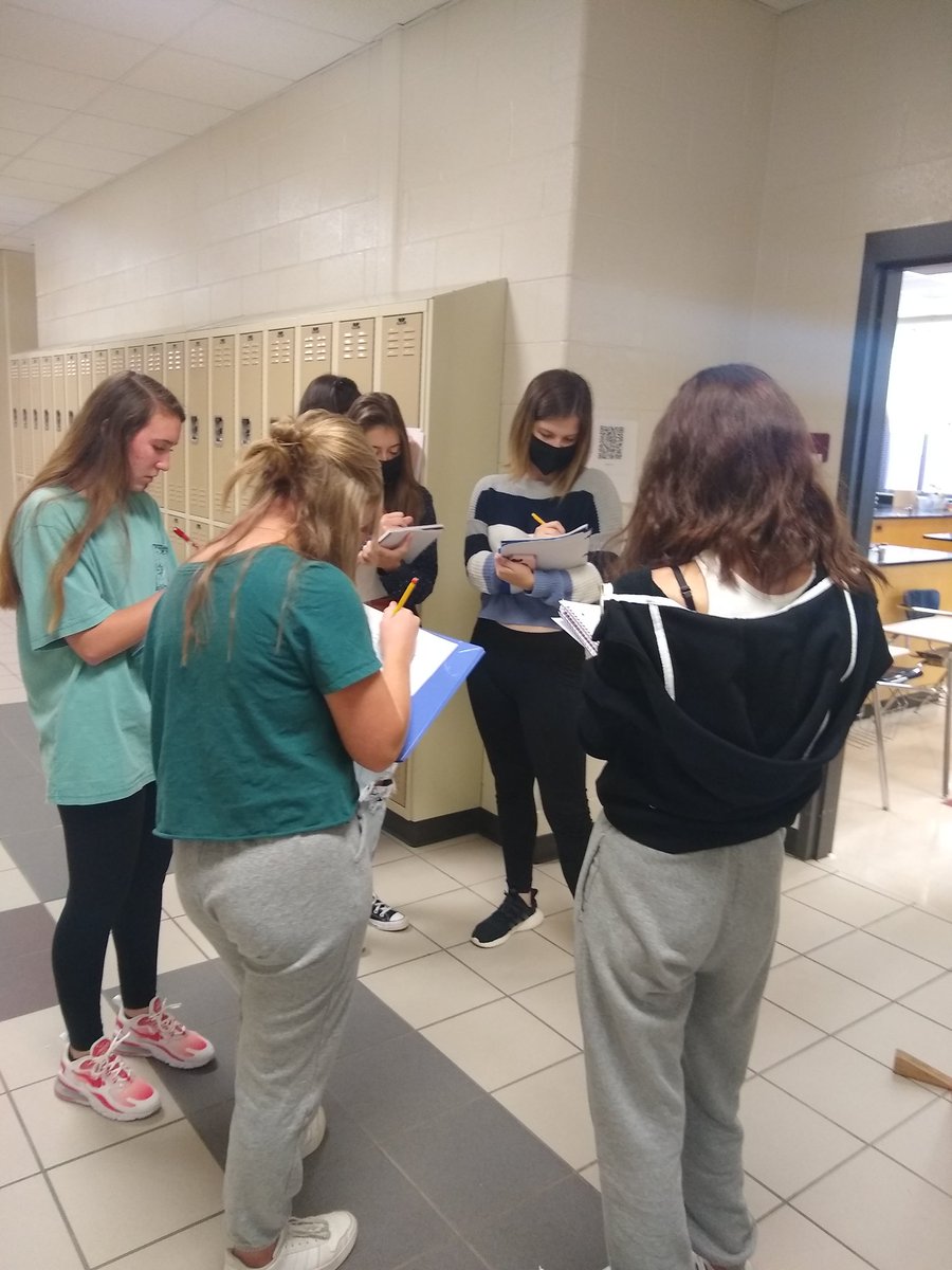 mrs_mc_science's tweet photo. Scavenger hunt review #qrcodes #getmoving #forensics #reviewstrategies https://t.co/e0JGuODrM6