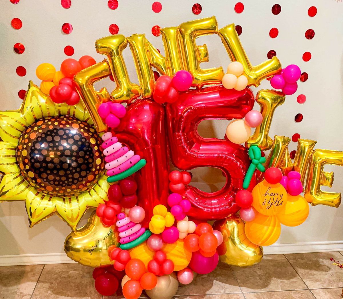 BoothCorpus's tweet image. 🌻🍉WATERMELON SUGAR HIGH 🍉🌻

We FINALLY made a #HarryStyles themed balloon bouquet!!!

Thank you to my amazing client Vanessa for the opportunity to check this theme off our list! 🎈✨

#CorpusChristiPhotoBooth
#BalloonBouquet
#HarryStyles
#HarryStylesBalloons