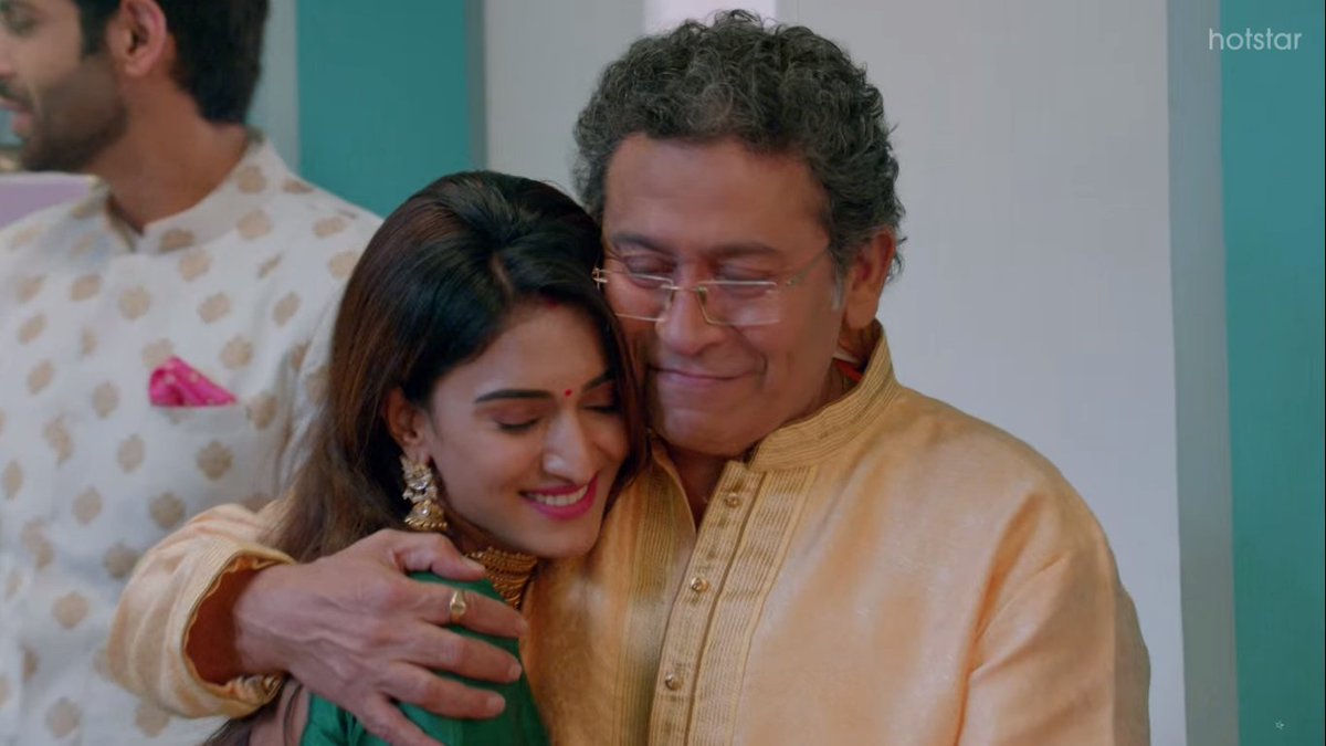  #KasautiiZindagiiKay Scene 26:  #AnuragBasu admired his wife's mood swings! she wanted a small gathering but Anu made it a grand affair compensating for Sneha's godh barai, finally she cld not stop smiling looking @ her happy husb! Moloy hugged his beti adoringly  #ParthSamthaan