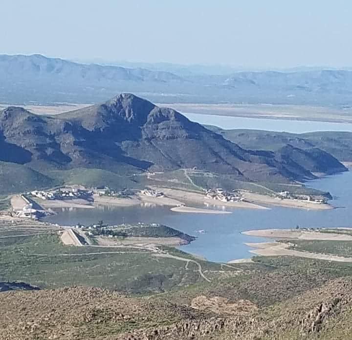 ⚠️<a href="/conagua_mx/">Conagua</a> <a href="/bjc_agua/">Blanca Jiménez Cisneros</a> Al parecer NO saben que es una presa vacía y las consecuencias de seguir extrayendo agua, La presa Las Vírgenes está al 22% de su capacidad y al 7% de colapsar llegando al azolve súmenle que estamos en SEQUÍA EXTREMA.
YA BASTA!! 
#FuerzaChihuahua