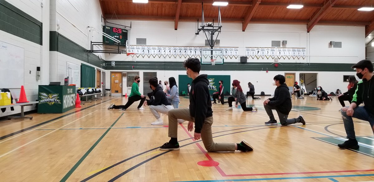 Make sure to do some recovery work after challenging yourself in PE class.

@winnipegsd #winnipegsd <a href="/tecvocwpg/">Tec-Voc High School</a> #TecVoc