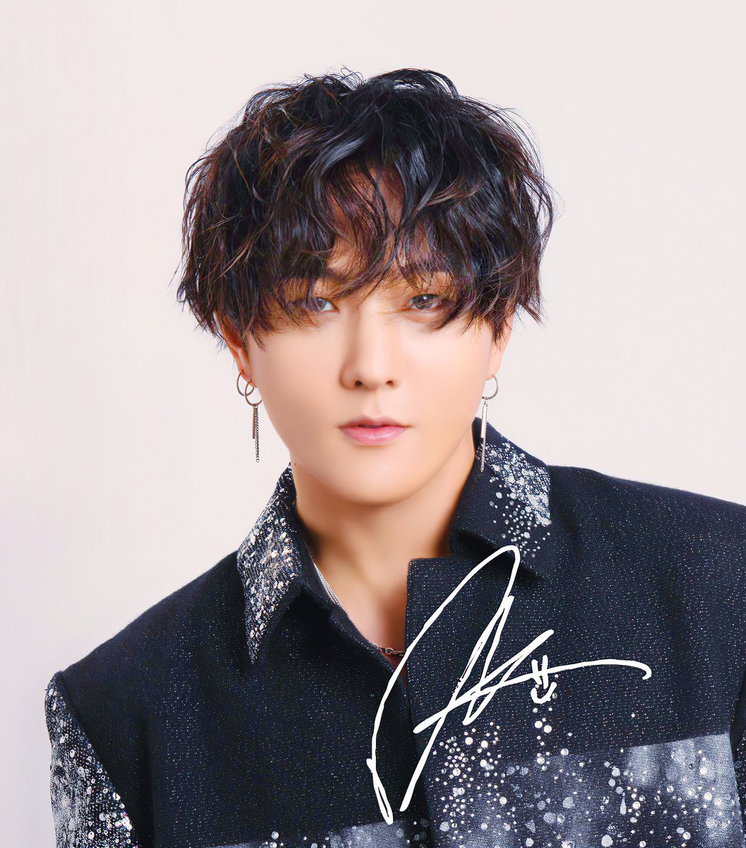 gnhwan_'s tweet photo. the VISUALS!!!? https://t.co/brU98h6ok3