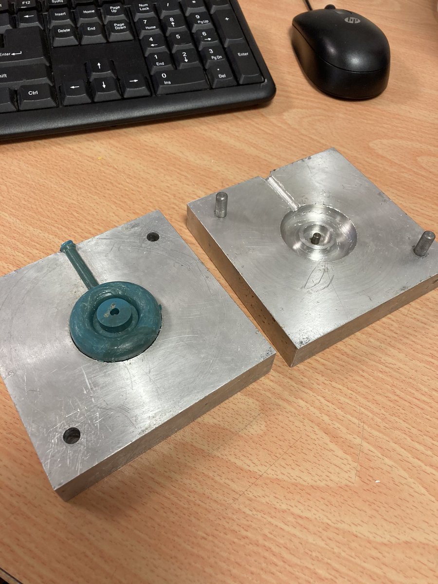 Higher Design and Manufacture class were learning about Injection Moulding today ⚙️🛠!