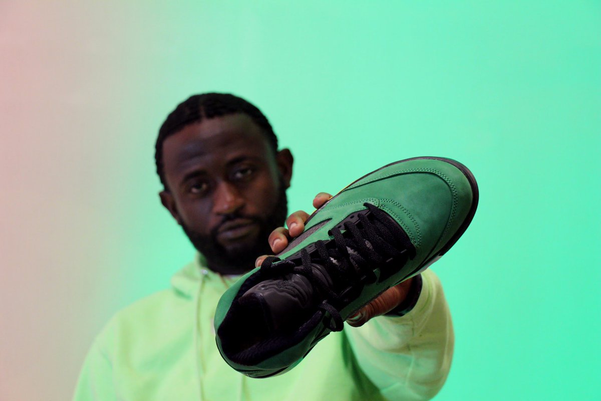donflvcko__'s tweet photo. Need sneaks ?? Need clothes ?? Shop @LeagueAboveOKC https://t.co/XNNIG6Zsb5