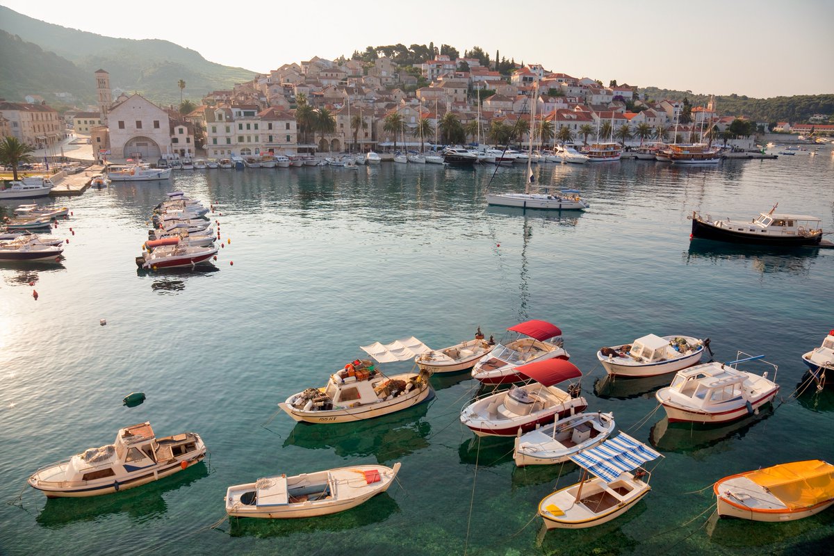   #RCA2020: The Best Islands In the World  https://cntrvlr.co/hJjLNgB&q...