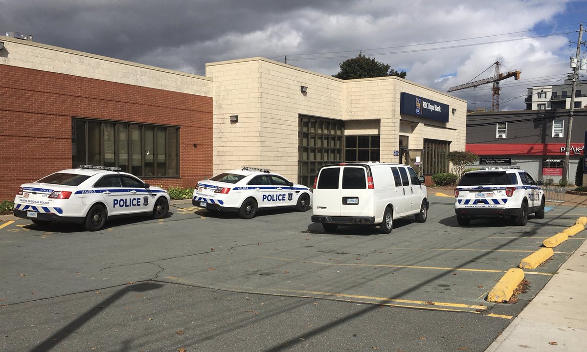 Several police vehicles on scene at Royal Bank on Almon street in Halifax ⁦<a href="/CTVAtlantic/">CTV News Atlantic</a>⁩
