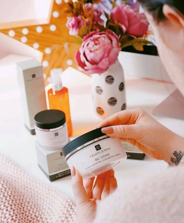 Be Gone ! One of the most gorgeous cleansers eveeeerrrrr ! Silky to apply and leaves even the most sensitive skins soft subtle and super clean Pop by to get yours today! #skincare #templespa #luxeskincare #lovelavenham #nighttimeroutine #cleanser