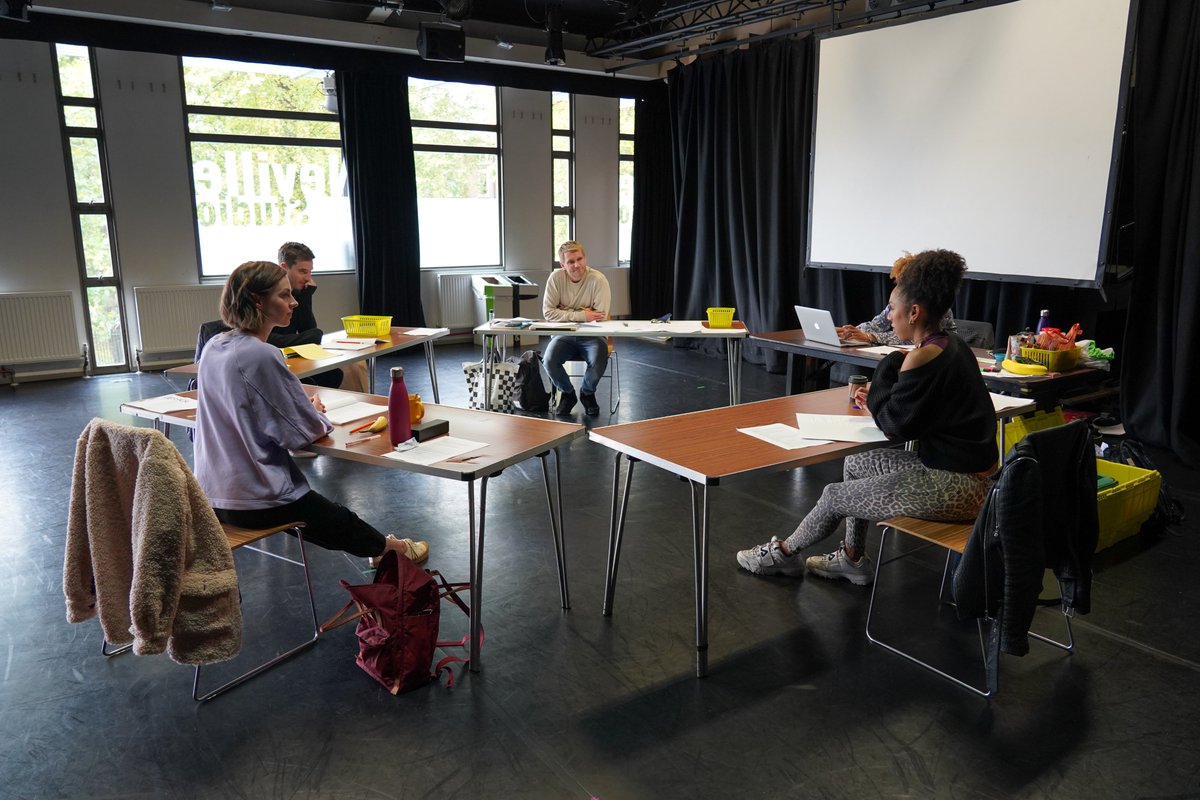 Rehearsals started this week for Bubble and we couldn't be happier about it! A huge welcome to @Pearlie_mack and Jessica Raine, writer <a href="/mrJamesGraham/">James Graham</a>, and all the team joining us🤩

Get your tickets to watch in person or via live-stream: bit.ly/BubbleNP #NPUnlocked