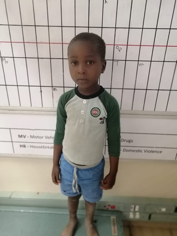 Lost child at Ondangwa police station this afternoon. Pls RT. 🙏🏿