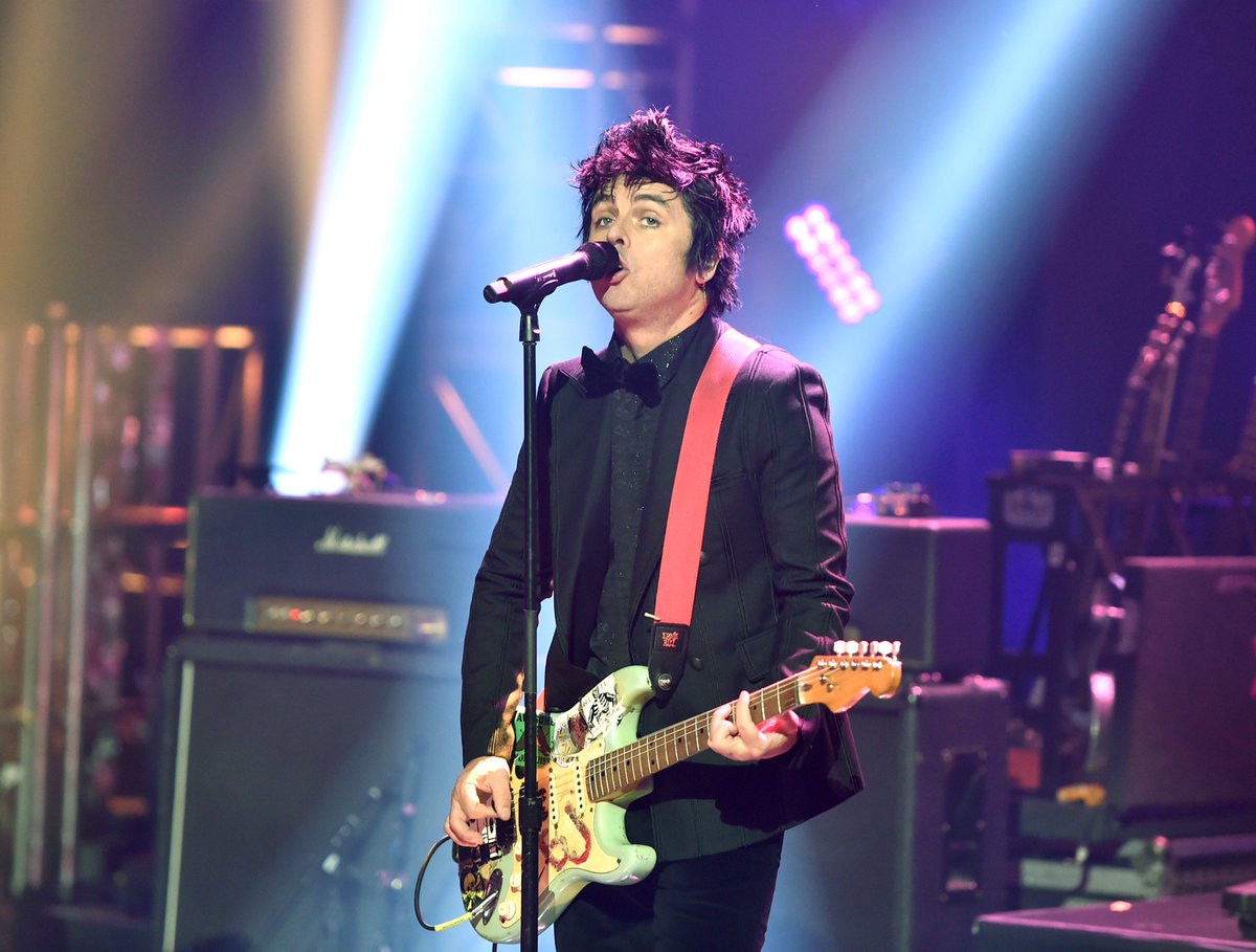 Billie Joe Armstrong’s No Fun Mondays covers are coming to vinyl thealtblock.com/news/music/gre…