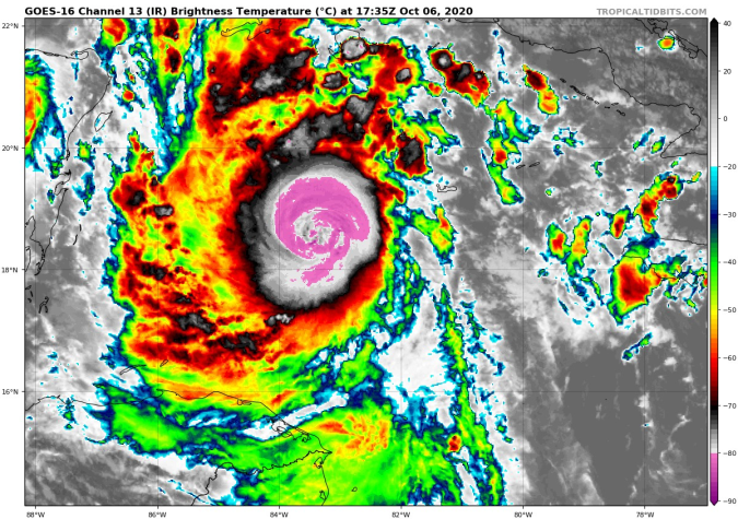 SammyMaggio's tweet photo. ***MAJOR HURRICANE #DELTA - ADVISORY 8A - 2 PM EDT 10/6/20***
260 mi ESE of Cozumel, Mexico
***CATEGORY 4*** // MAX SUSTAINED: 140 MPH
Moving WNW at 16 MPH
Pressure: 956 mb
TS Warning discontinued for the Cayman Islands
NEXT ADVISORY: 5 PM EDT
#MajorHurricaneDelta @NHC_Atlantic https://t.co/a8N3f9jwk4