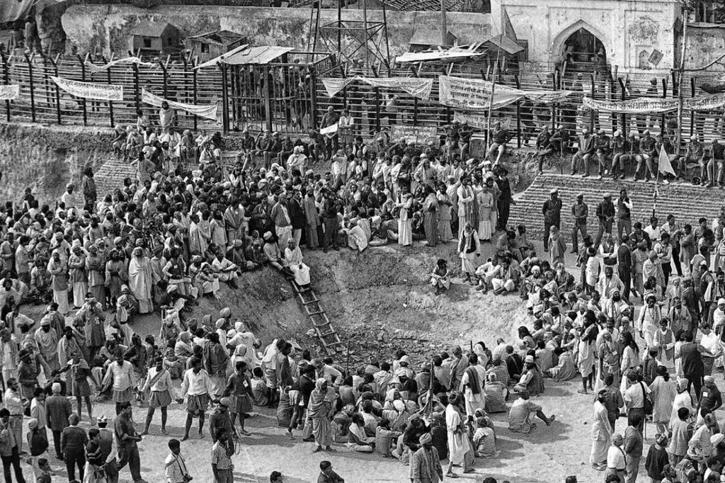 In July 1992, the foundation stone-laying ceremony (shilanyas) had taken place at the 2.77-acre plot of land acquired by Kalyan Singh’s BJP government in UP