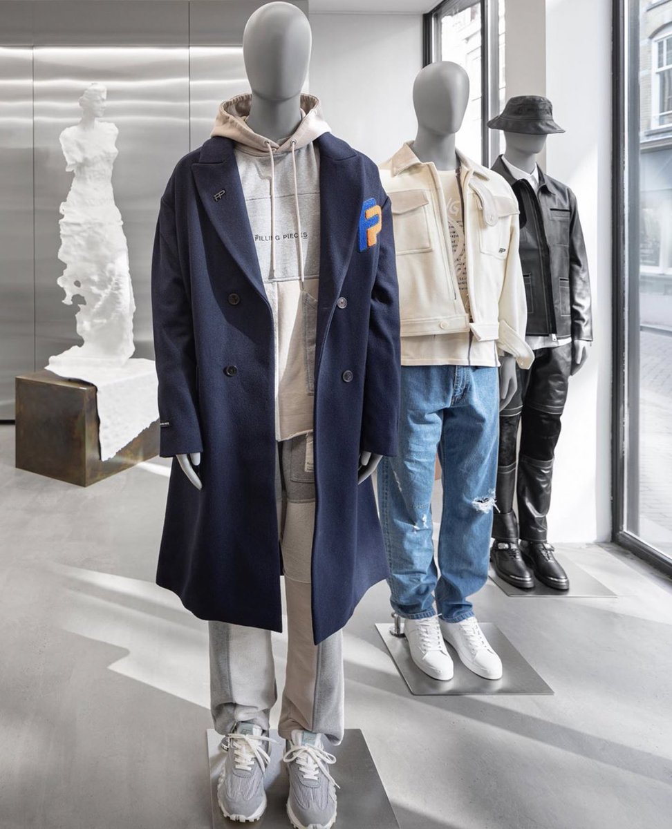 StreetFashion01's tweet photo. INSIDE: The Filling Pieces Store in Amsterdam🇳🇱 https://t.co/V5W3w8Fbh3