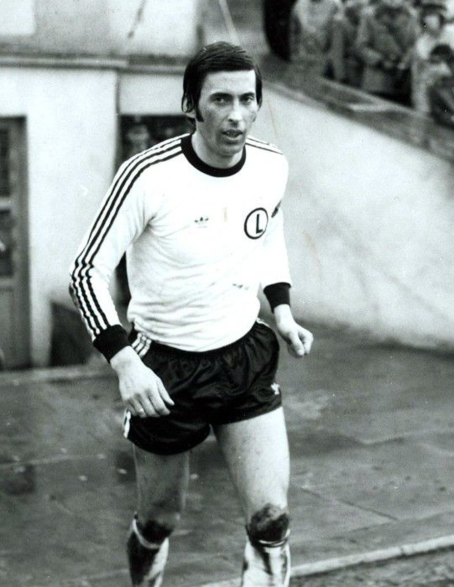 Football Memories On Twitter Kazimierz Deyna Legia Warsaw Legiawarsaw Wojskowi Football Memories On Twitter Kazimierz Deyna Legia Warsaw Legiawarsaw Wojskowi
