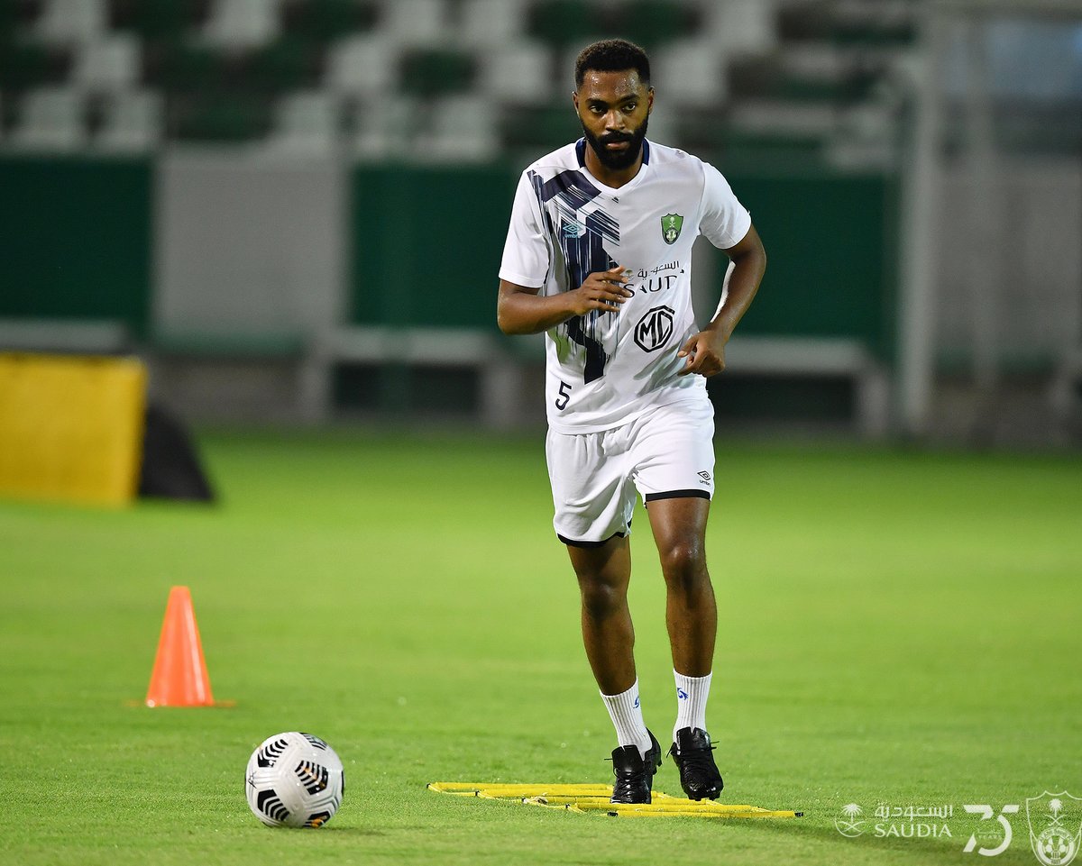 ALAHLI_FC's tweet image. بداية جديدة.. وتحدي جديد ⚽️💚💪

#الأهلي