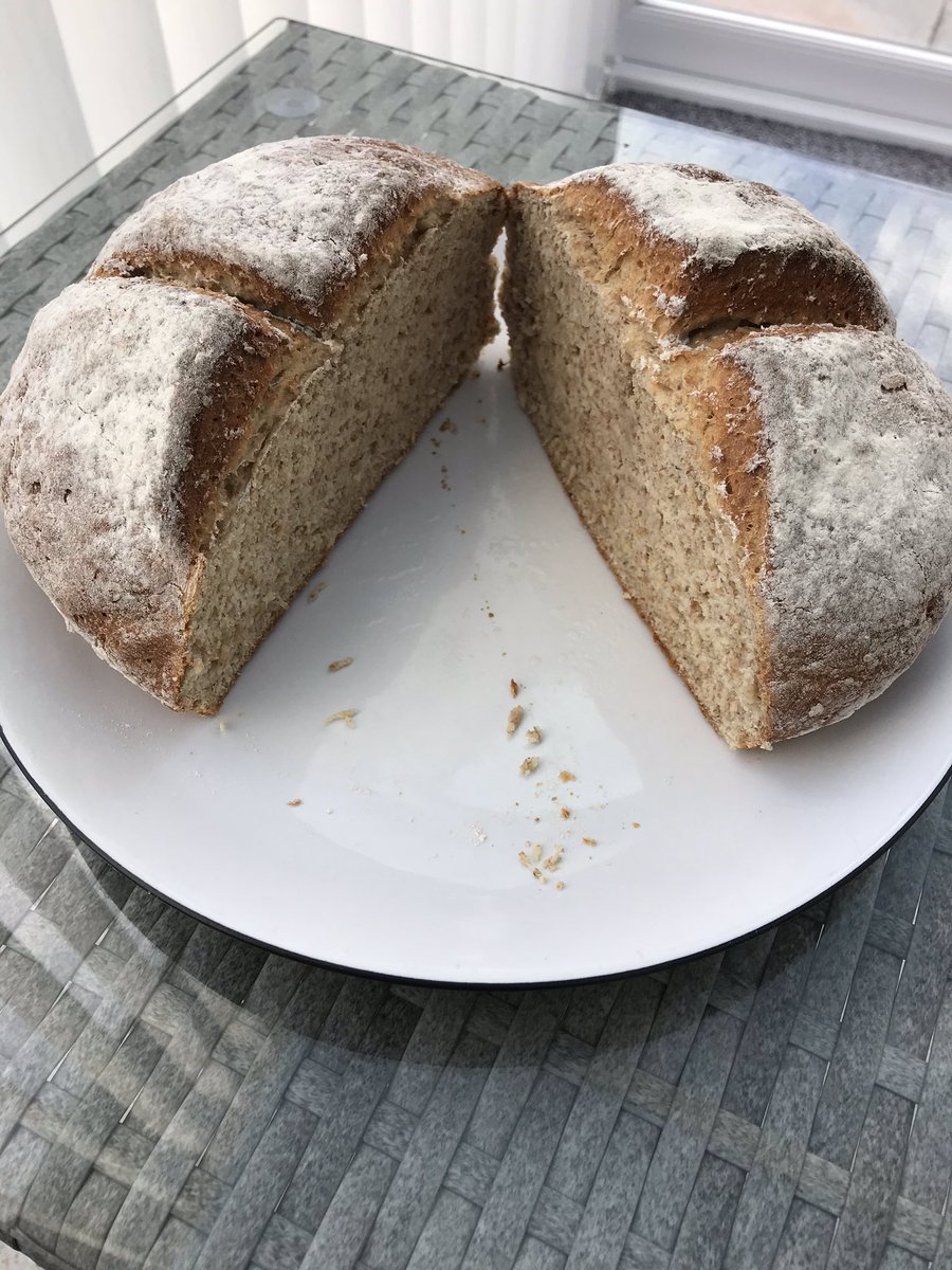 LukeIBennett's tweet image. Bread week on @BritishBakeOff so have given soda bread a go 👨‍🍳 first time baking bread so pretty pleased with my effort 😁👍🏼