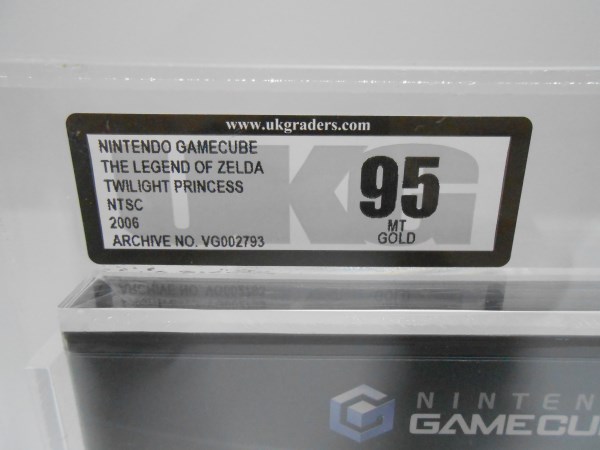 VToyStore's tweet image. Zelda Fans / Gamers - check out this MINT GOLD beauty - new in today! #mtgold #zeldacollectors #gamers #vintagecollectors #legendofzelda #gamecube #nintendo #videogames #nintendogamecube