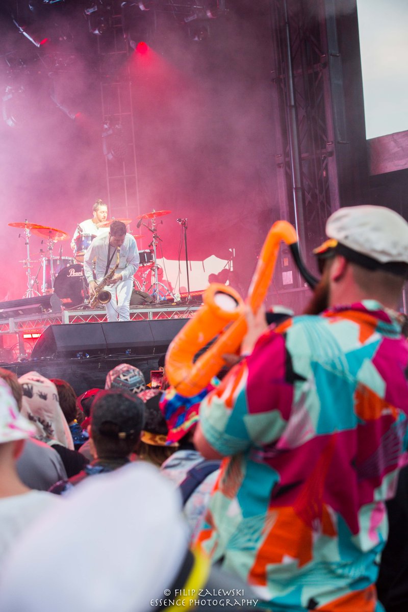 summercampfest's tweet photo. TONIGHT! We're reliving a bangin' set from @BigGigantic at Summer Camp 2015. We hope to see you all getting saxy at home 🎷🎶 #SafeSax #BigG

Stream at 7pm CT on https://t.co/IduI7zpAuF https://t.co/FFc01DpaZJ