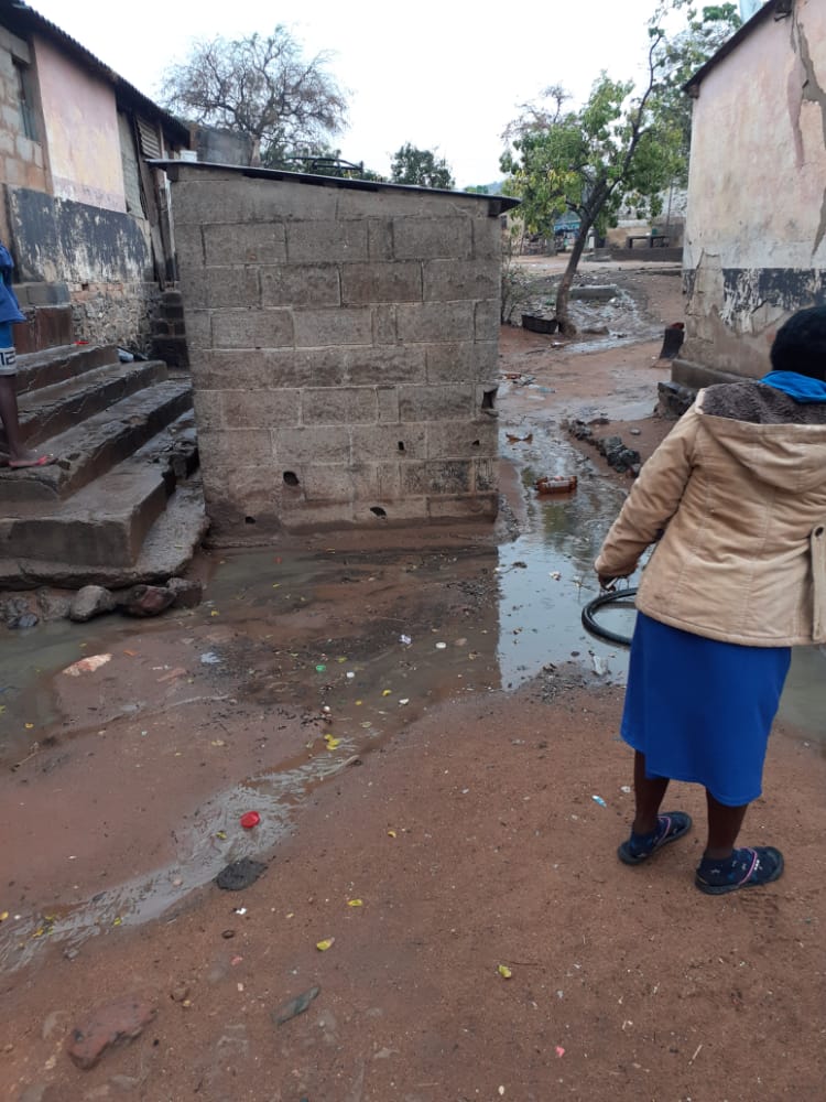 on the roads where the kids spend most of the day playing sewer flows and for weeks no one has come to fix the problem.