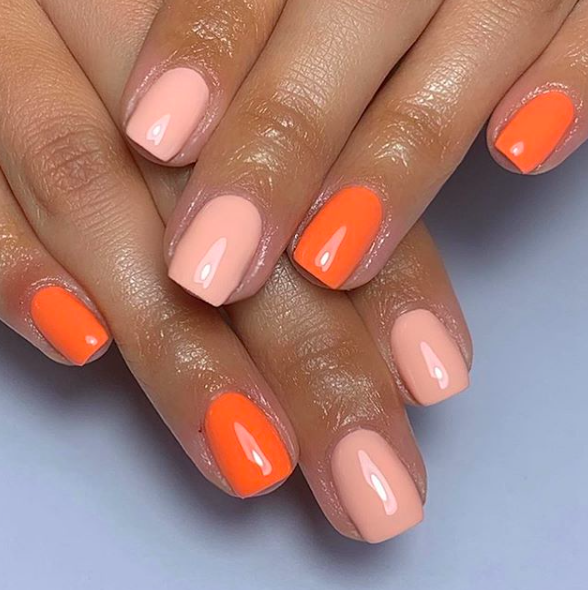 thegelbottleinc's tweet photo. Peach Shades and Frida 😍🔥 #Repost @__clbeauty
・・・
Orange and bright🧡 
Using all @the_gelbottle_inc 
#thegelbottle #gelbottleinc #gelbottlefrida #gelbottlepeachshades #summernails #orangenails #plainnails #naturalnails #showscratch https://t.co/pZuEgVRzM2