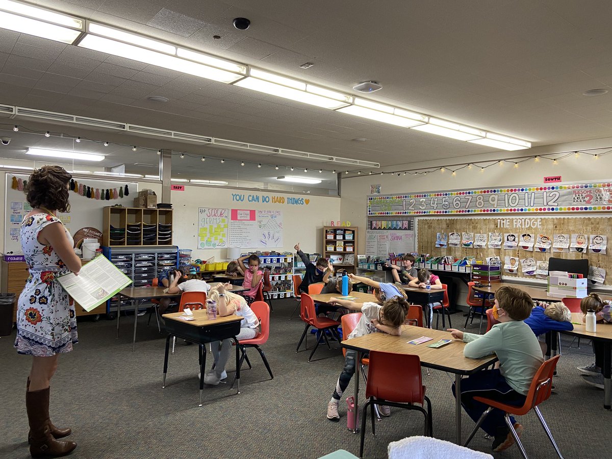 Mrs. Flygare tweet media