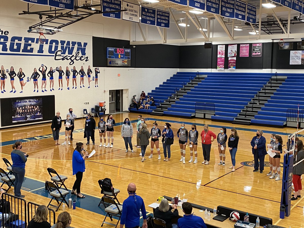 We are so thankful for the support of our GHS teachers!  Everyday making a difference in our kid’s lives. 💙🦅🏐. #wearegisd @GeorgetownHS_VB @GeorgetownHS @GeorgetownISD