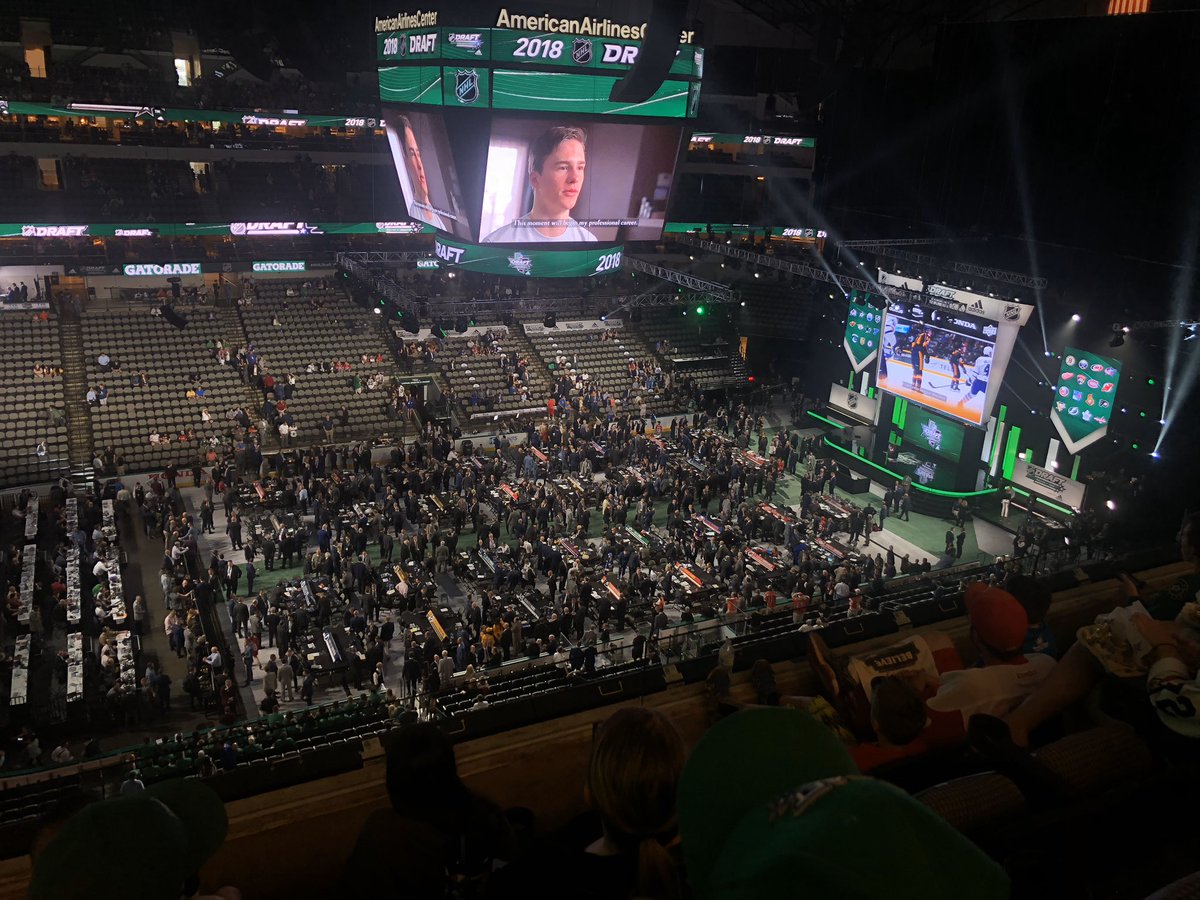 lclsportsluvver's tweet image. Remember when? #Draft2018 (📷: @lclsportsluvver)