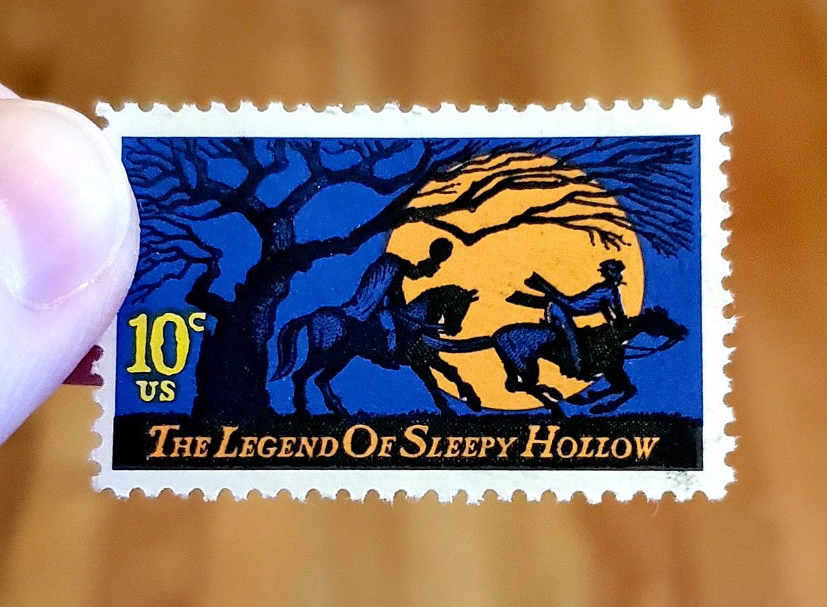 It's spoooooky stamp time! #stamp #stamps #vintagestamps #USPS #Halloween 👻🎃🕯🪓🪦📬