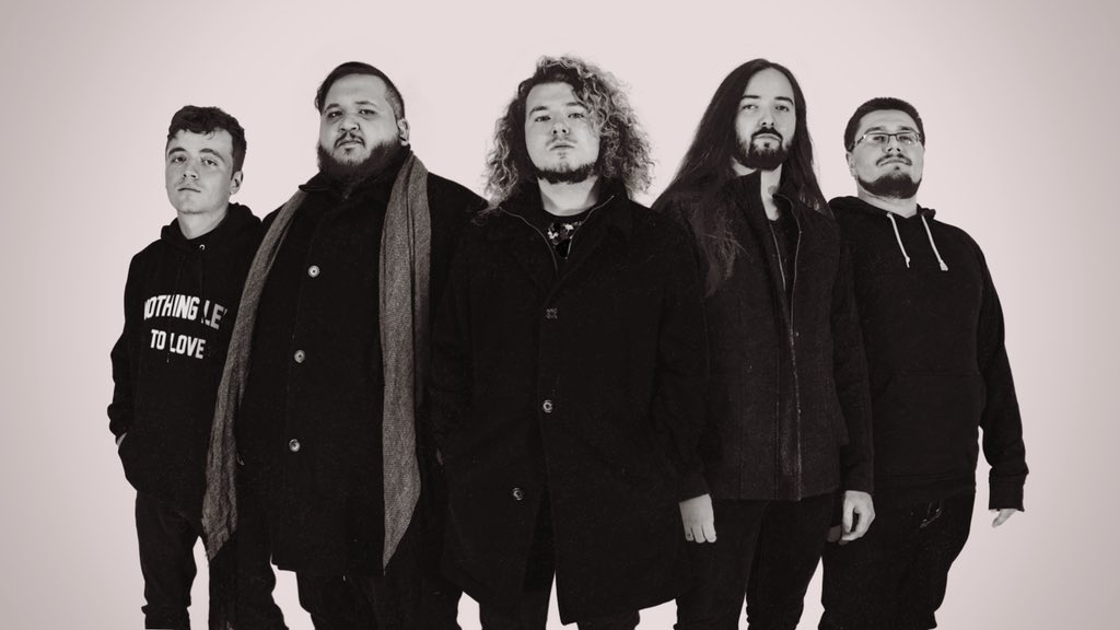 Our first single “Shelters” drops this Friday (10-09-20). 
Pre-save it here: 
distrokid.com/hyperfollow/in…