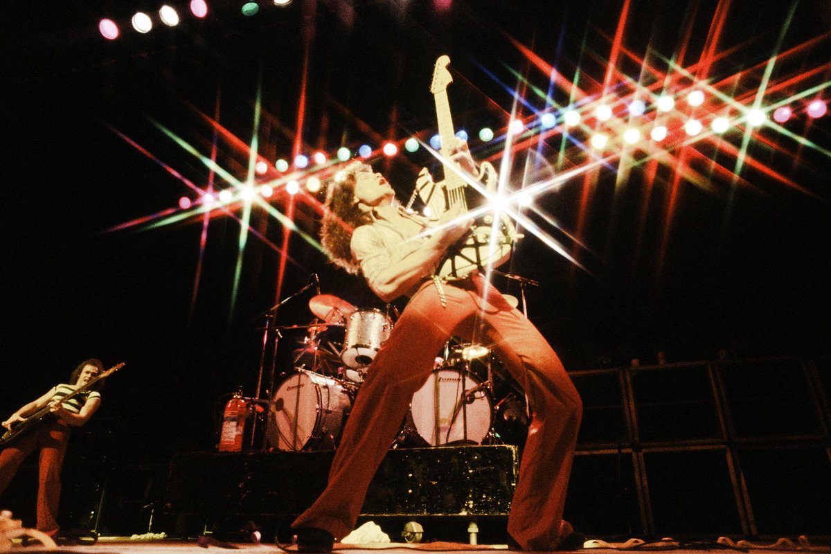 Why Eddie Van Halen was one of the greatest guitarists of all time rol.st/3iDq00z