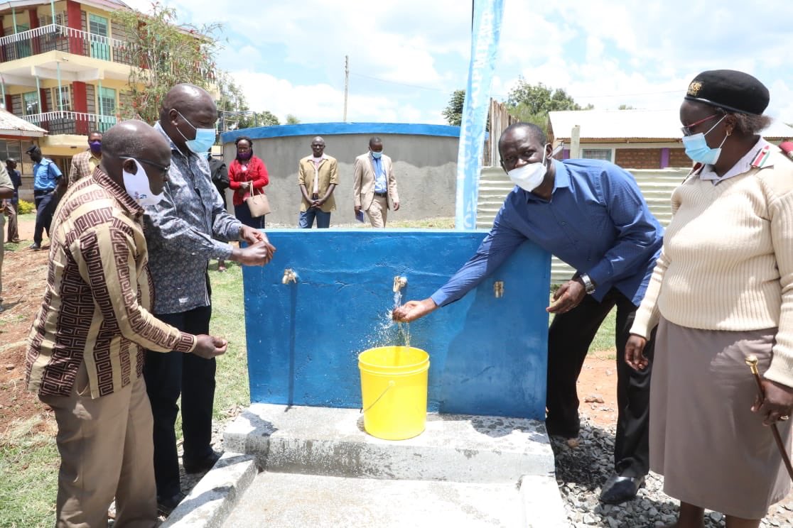 Dr. Andrew Tuimur, CBS tweet media