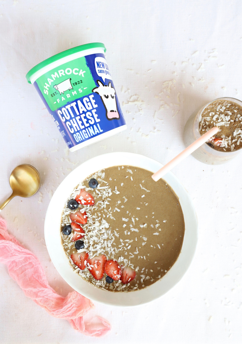 abubblylife's tweet photo. #ad Strawberry Chocolate Protein Surprise Smoothie w @Albertsons  &amp; Arizona Milk Producers    Hide those veggies from picky kids! https://t.co/bpRGizzSm1 https://t.co/fFbQs1L8pg