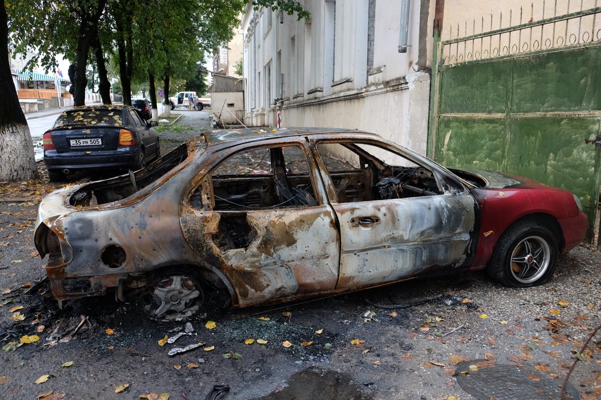 Artak_Beglaryan's tweet photo. Some photos of the consequences of the #Azerbaijan targetted strikes against civilian areas of #Stepanakert yesterday.
If targetting civilian vital infrastructure aimed at cutting down humanitarian supplies, then what about destroying schools?
#DontBeBlind #AzerbaijaniAggression https://t.co/XmZtw4SSYJ