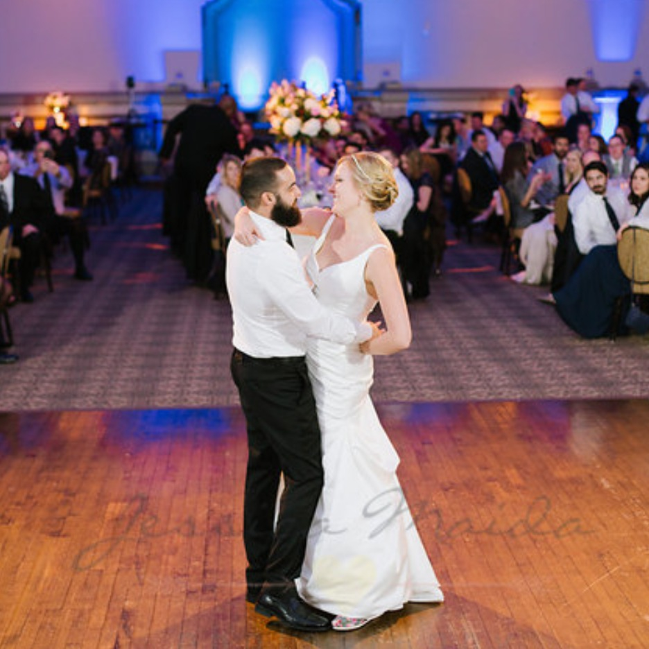 We love an elegant Ballroom wedding. 

#wedding #weddings #ballroomwedding #ballroomweddings #southernwedding #southernweddings #weddingpro #weddingpros
