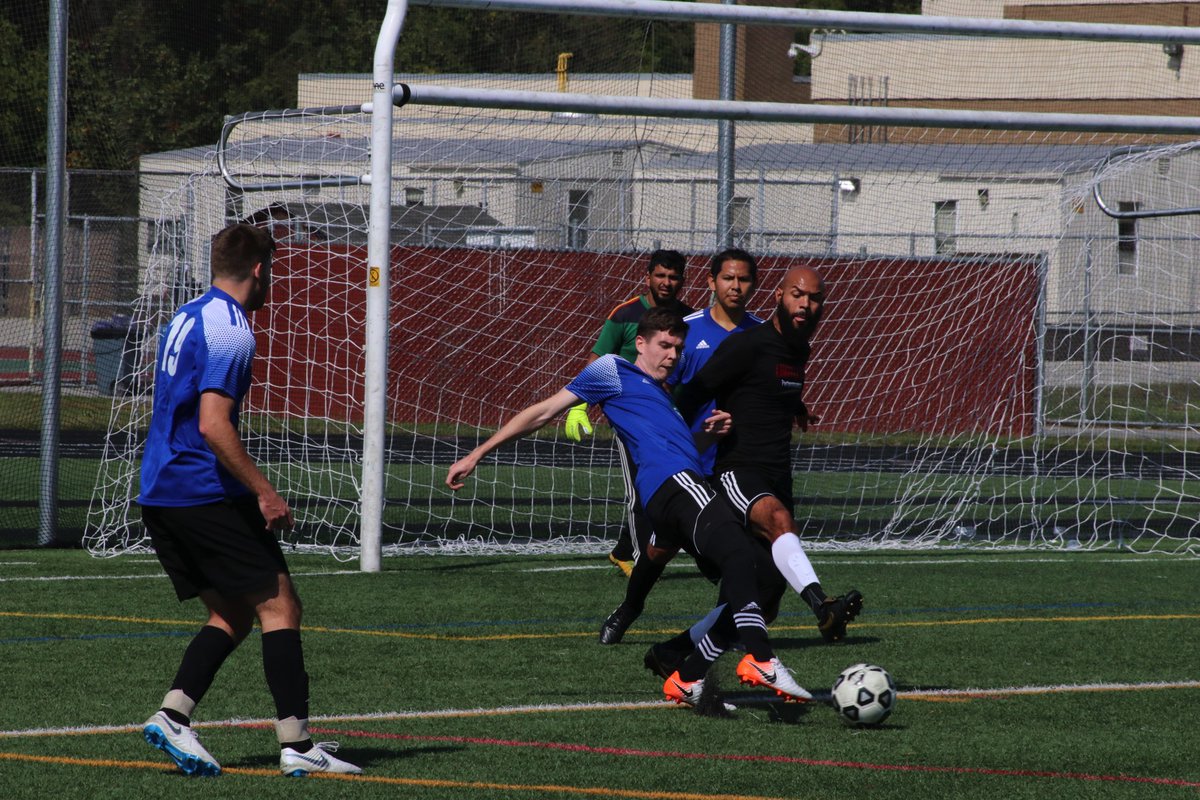 mdjones_13's tweet image. defensive clear @SpiresFrederick @fclimitless @MarylandMajors @motorikfc @fredcityunited