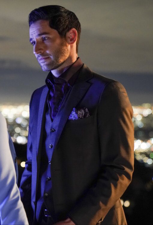 Lucifer’s wardrobe in 3x23 Quintessential DeckerstarHis suits this episode are beautiful