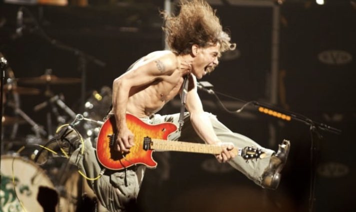 wow80s's tweet photo. R.I.P Eddie Van Halen #legend #ROCKLEGEND https://t.co/8HDN6vtWbD