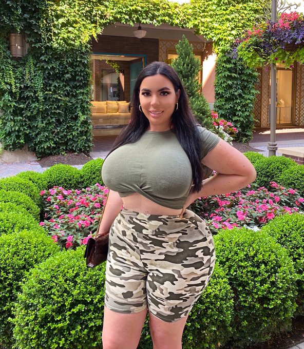 Can you see me ?  😝 https://t.co/SUJo3qAUc6