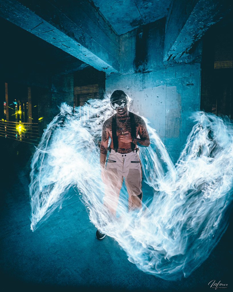 infphy_'s tweet photo. Client want a photoshoot with fire 🔥 so I made it happen. #infphy #infphywave #houston #fire #photoshoot https://t.co/rqLyAa8jxr