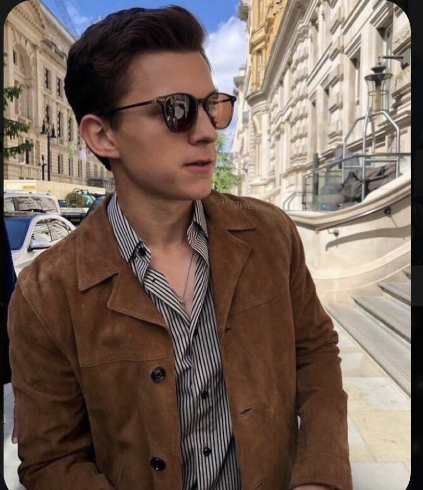 serious tom