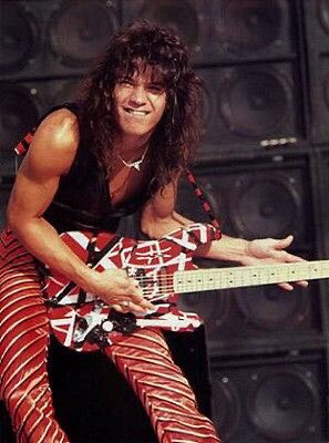 HardrockElement's tweet photo. Lamentamos la partida de un grande, el que pegaría el primer golpe de virtuosismo y expresión! #restinpeace #legend  #eddievanhalen https://t.co/UmCP4uTcmi