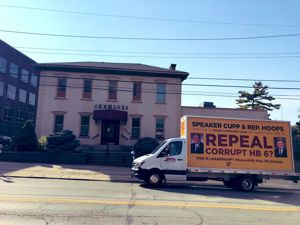 yosoyhannah44's tweet photo. SoOoOoO consistently unimpressed with OH leadership 🥱 @SpeakerCupp @TomPattonOH @ElectRiedel @OHRepDickStein Rep. Hoops and Rep. Kick
So complicit w/ corruption that raising campaign $$ is more important than raising the reputation of OH legislature #Electionfest #RepealHB6 https://t.co/hQzzUnGTbb