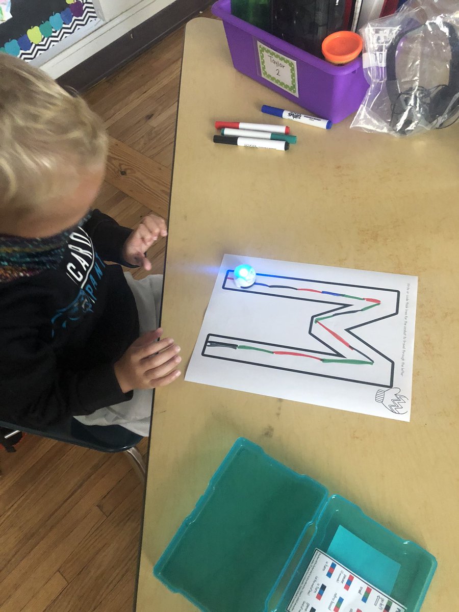 How fun reinforcing our letter formation with the Ozobots today! I heard so many “oooo’s and aaaaah’s!” One of my precious kinders said she wished she could stay at school all the time to do this kind of fun stuff! We loved this! <a href="/MrsBurnettRES/">Kara Burnett</a> <a href="/RES_RSSS/">Rockwell Elem NC</a>
