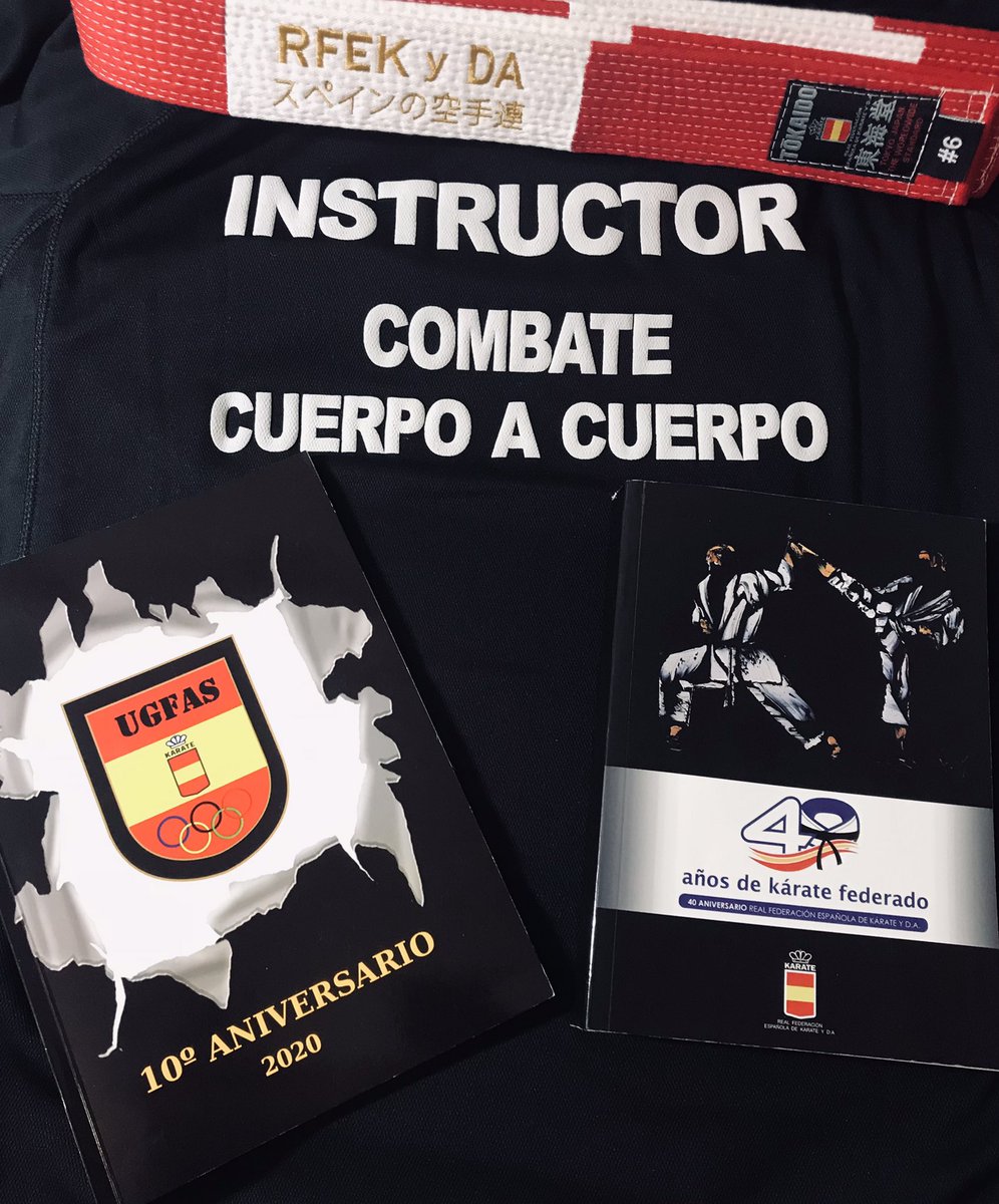 dojo_Shiawaseju's tweet photo. Nen ni wa nen wo ireru
Onaji ana no mujina
#ugfas #karate #difusion #dojo #sensei #davidjurado #senseidavidjurado #jiujitsu #goshin #defensapersonal #cccio #unpasoadelante #lecturasrecomendadas #elfuturollegó #muchoporhacer #budo #budoka https://t.co/nklsGk4BWX