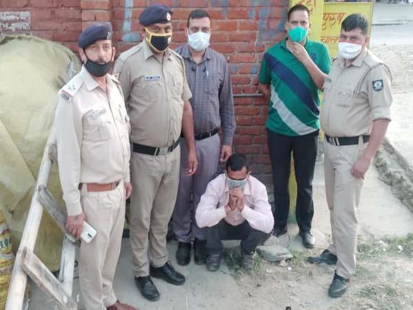 punjabkesari's tweet photo. पुलिस को नाके पर मिली सफलता, 429 ग्राम अफीम के साथ एक गिरफ्तार
https://t.co/iZANRpwRSK

#MandiHindiNews #PadharPolice #Youth #Opium #HimachalPradeshHindiNews #MandiLocalHindiNews #MandiHindiSamachar https://t.co/6UgRqmvsch