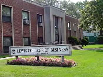 Club1964Inc's tweet photo. In response to the Great Depression, Violet Lewis began teaching courses in secreterial work from her home in 1928. This was the start of Lewis College of Business, the first and only HBCU in Michigan. The College closed in 2013 after less than 100 years. #PreserveHBCU https://t.co/lLKRvFXguf